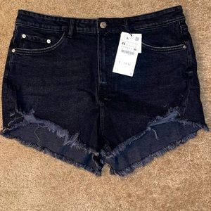 Zara high rise distressed shorts